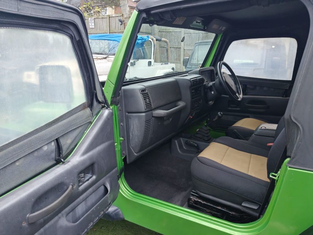 Used Jeep Wrangler for sale - 76957432: Photo 15