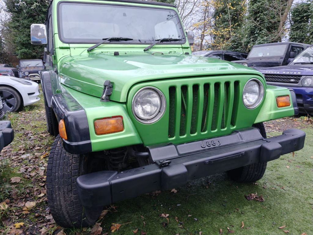 Used Jeep Wrangler for sale - 76957432: Photo 2