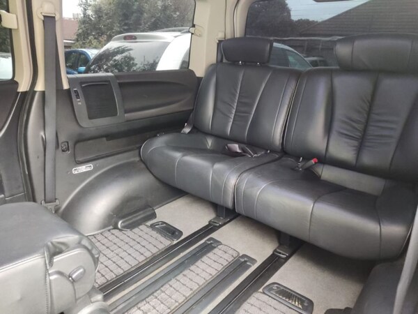Used Nissan Elgrand for sale - 70364399: Photo 25