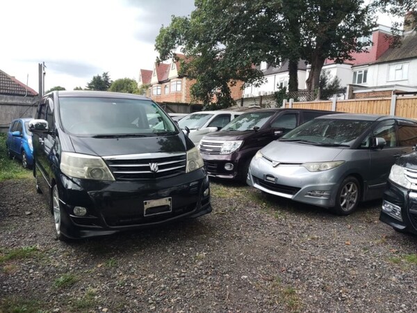 Used Toyota Alphard for sale - 70364414: Photo 3