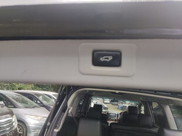 Used Toyota Alphard for sale - 70364414: Photo 9