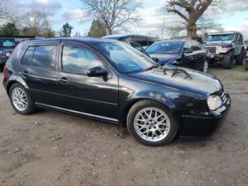 Used Volkswagen Golf 2004 for sale - 62408182: Photo
