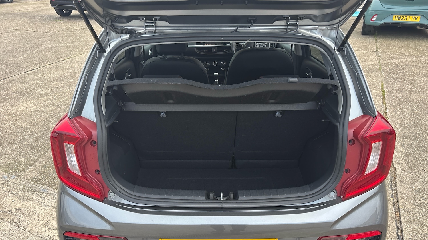 Used Kia Picanto 2023 for sale - 78013826: Photo 4