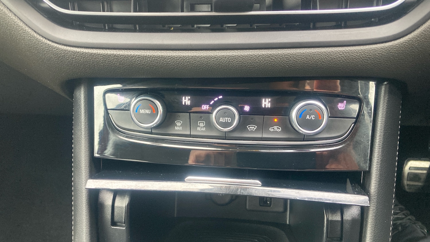 Used Vauxhall Grandland 2022 for sale - 76517881: Photo 28