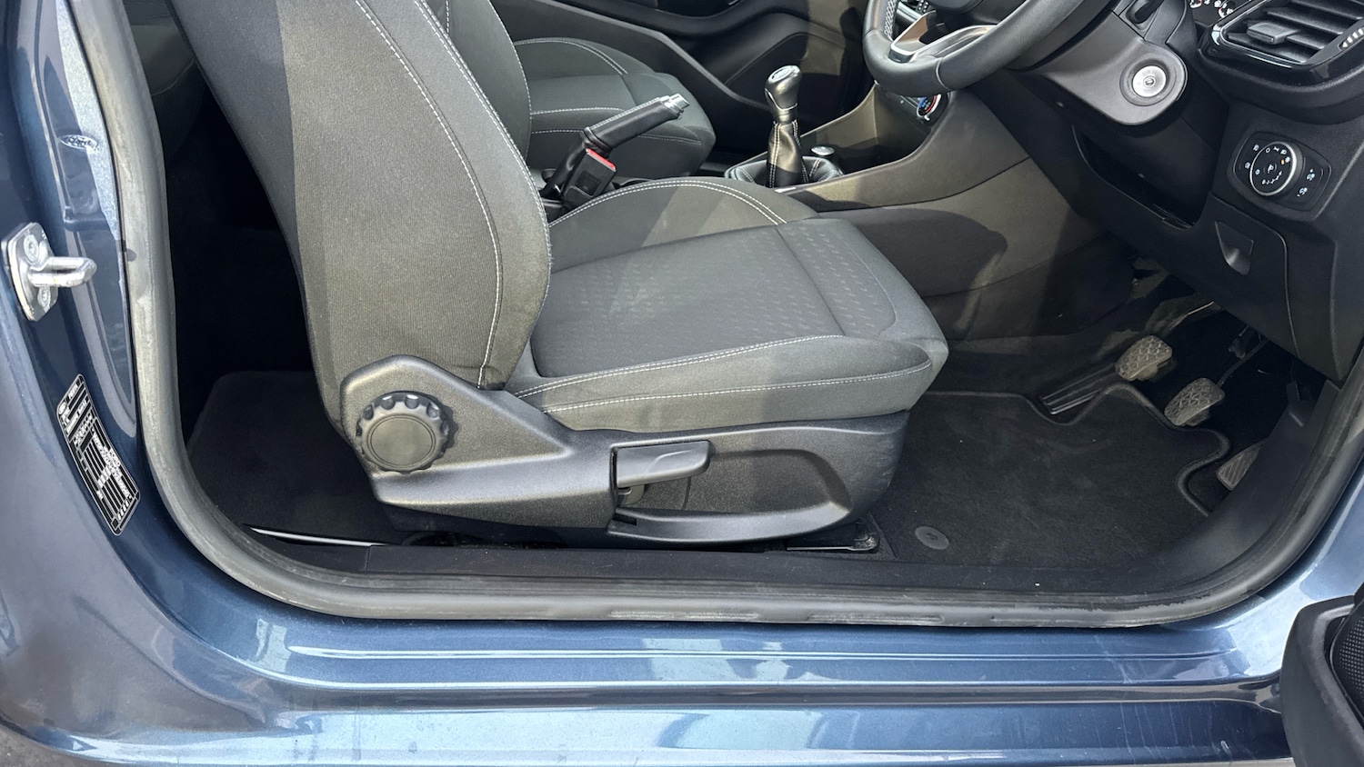 Used Ford Fiesta 2019 for sale - 76349919: Photo 44