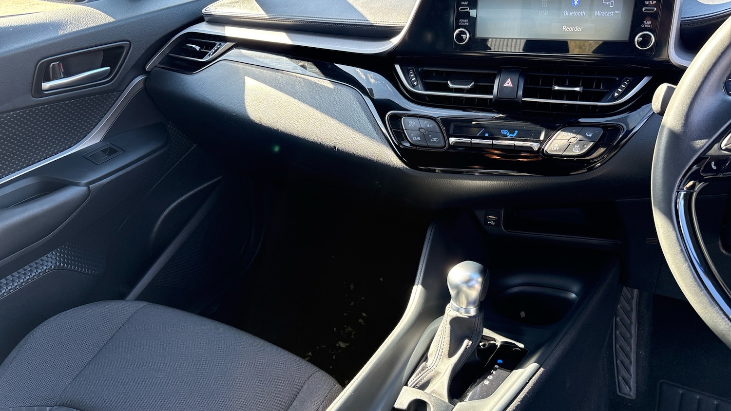 Used Toyota C-HR 2021 for sale - 76184333: Photo 14