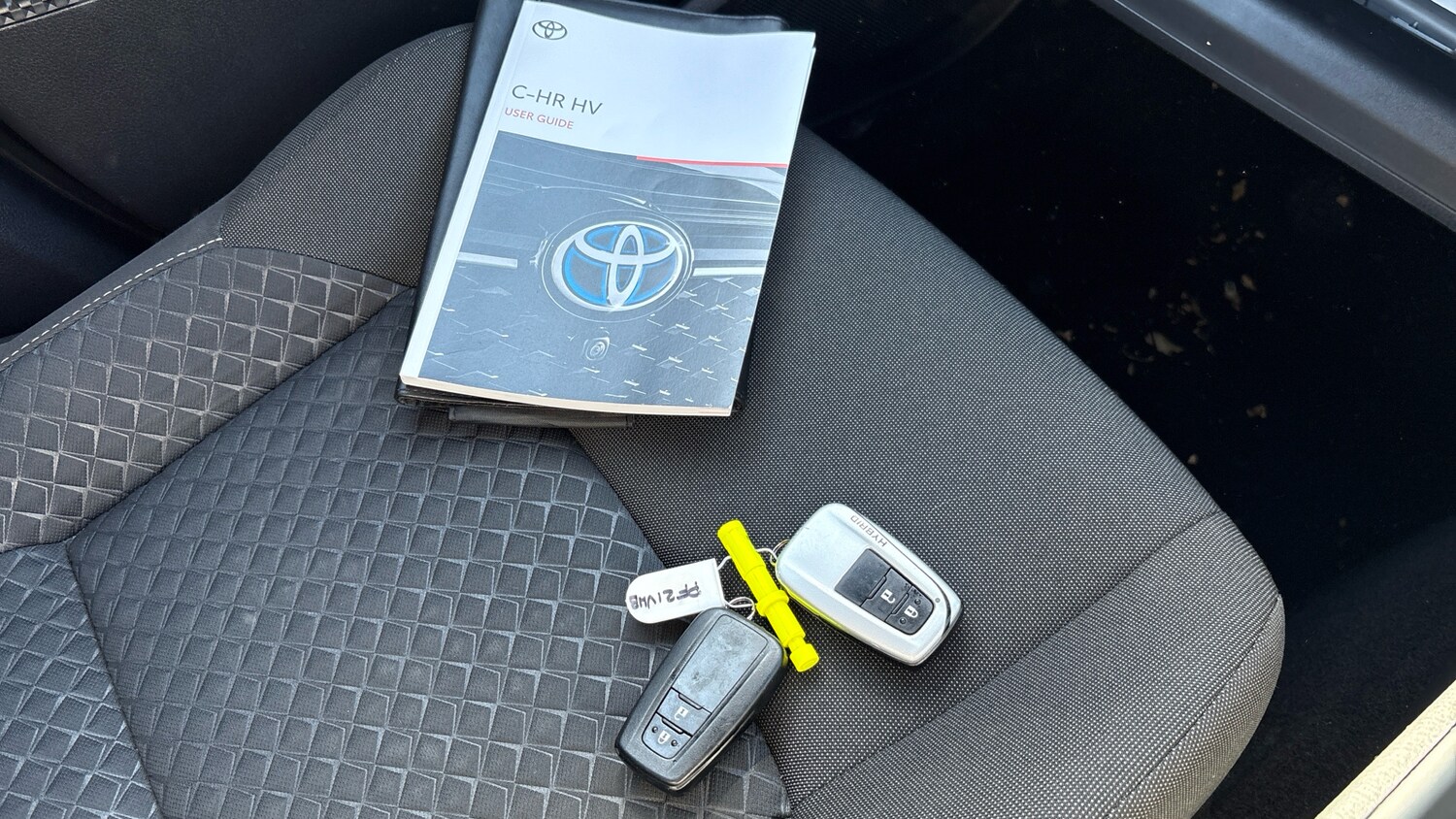 Used Toyota C-HR 2021 for sale - 76184333: Photo 19