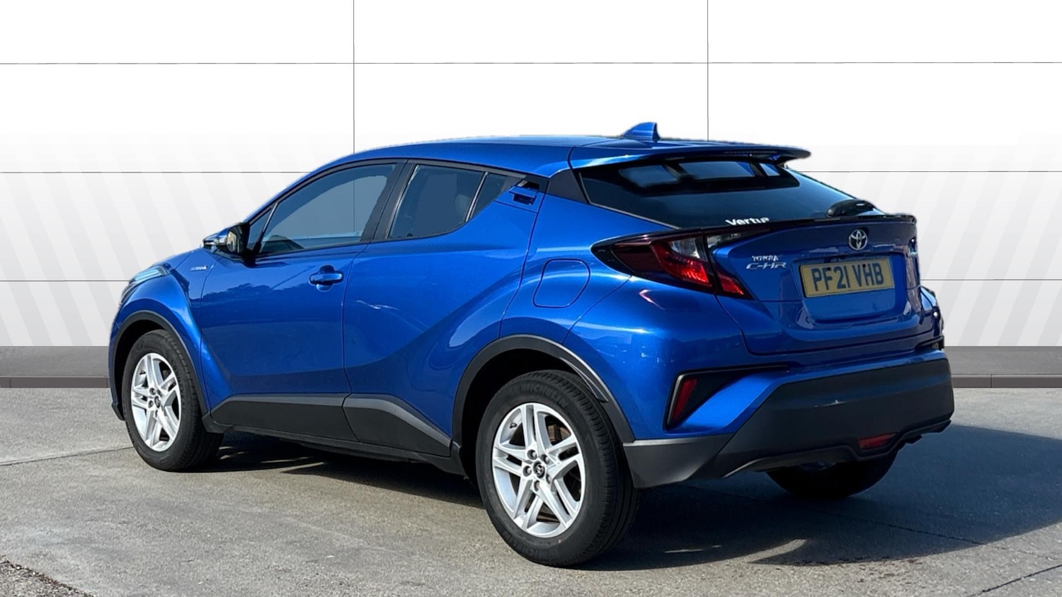 Used Toyota C-HR 2021 for sale - 76184333: Photo 2