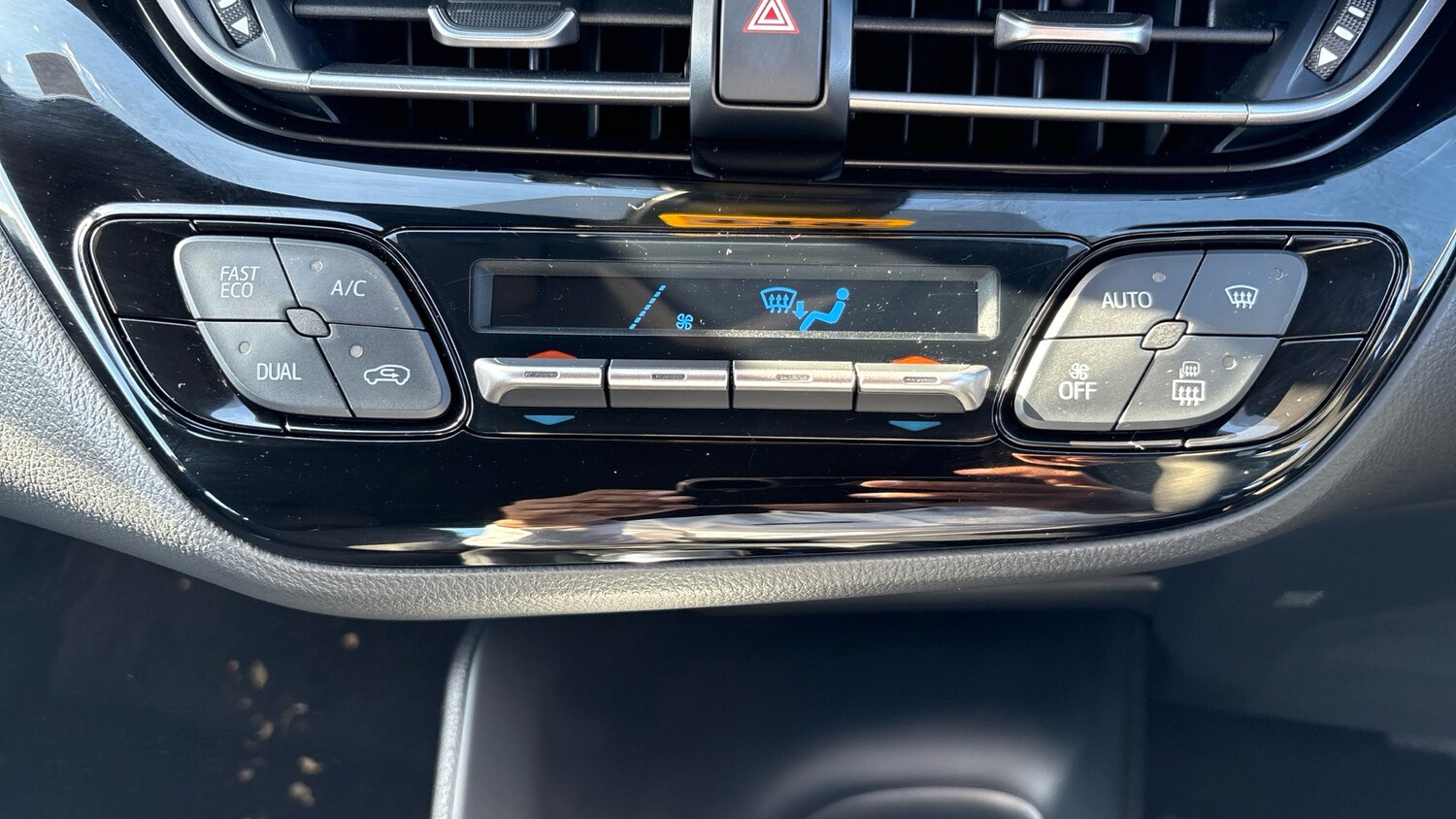 Used Toyota C-HR 2021 for sale - 76184333: Photo 29