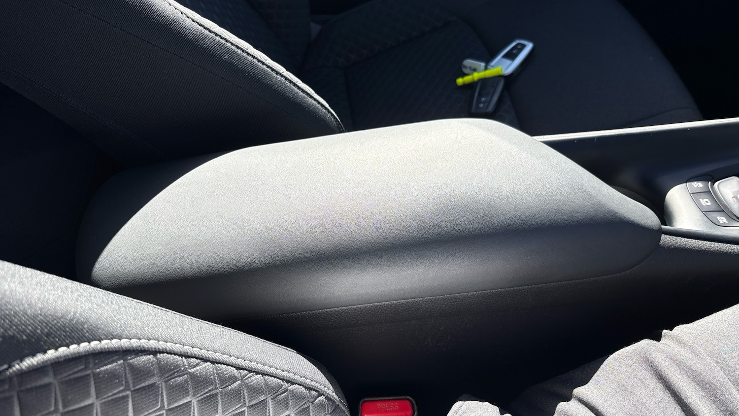 Used Toyota C-HR 2021 for sale - 76184333: Photo 35