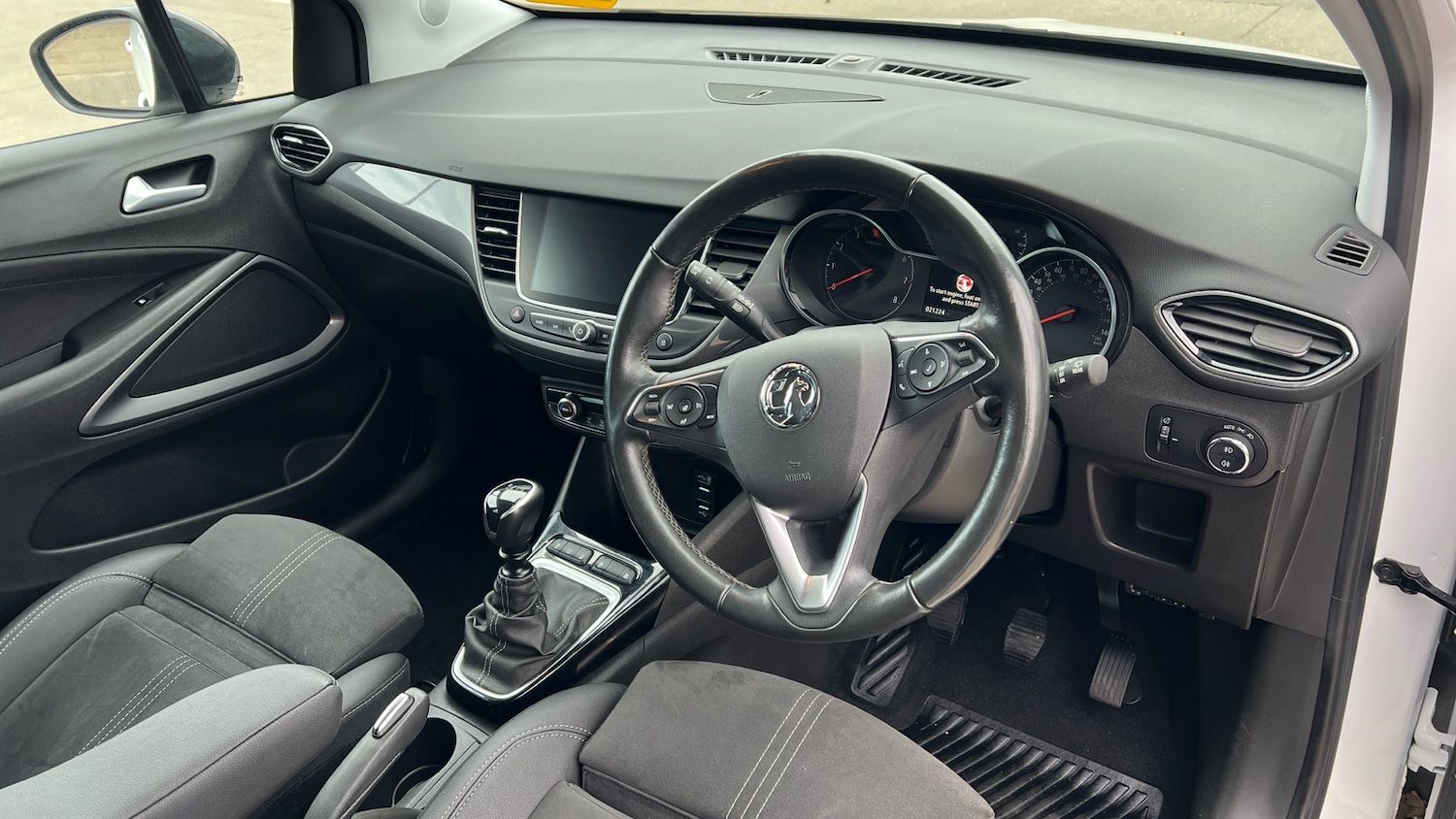 Used Vauxhall Crossland 2022 for sale - 76605477: Photo 11