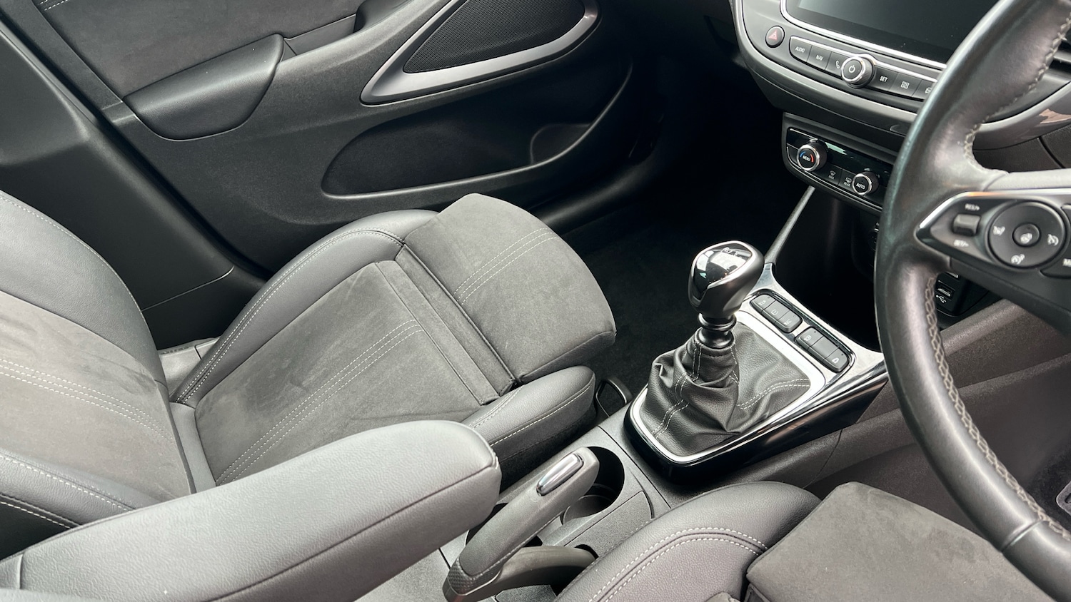 Used Vauxhall Crossland 2022 for sale - 76605477: Photo 14