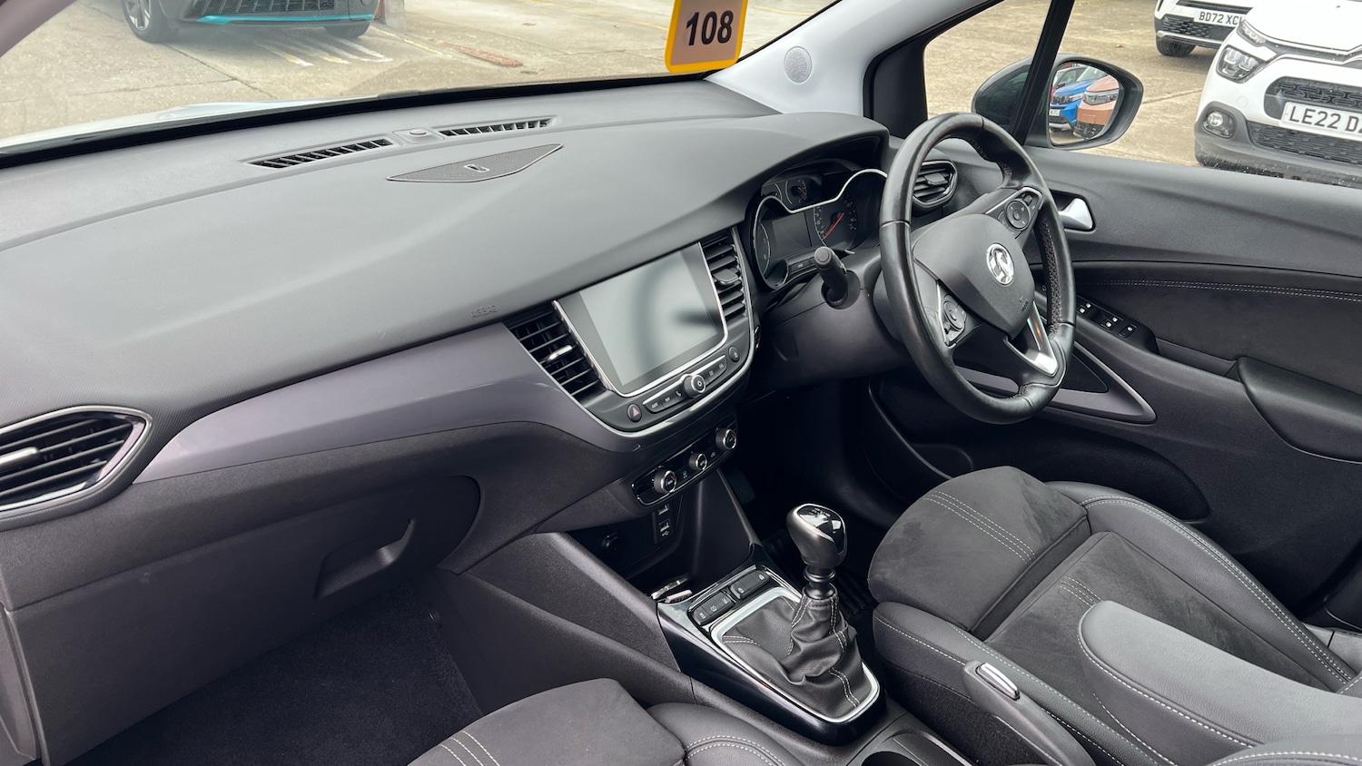 Used Vauxhall Crossland 2022 for sale - 76605477: Photo 9