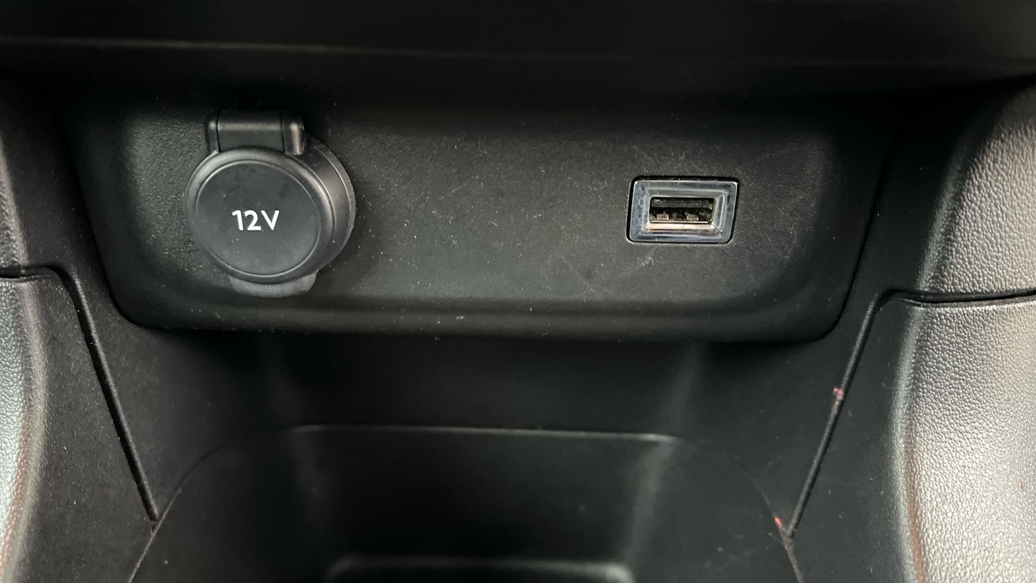 Used Citroen C3 2024 for sale - 76860198: Photo 32