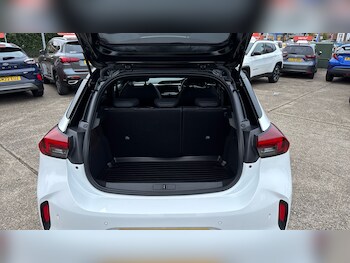 Used Vauxhall Corsa 2023 for sale - 76224865: Photo 4