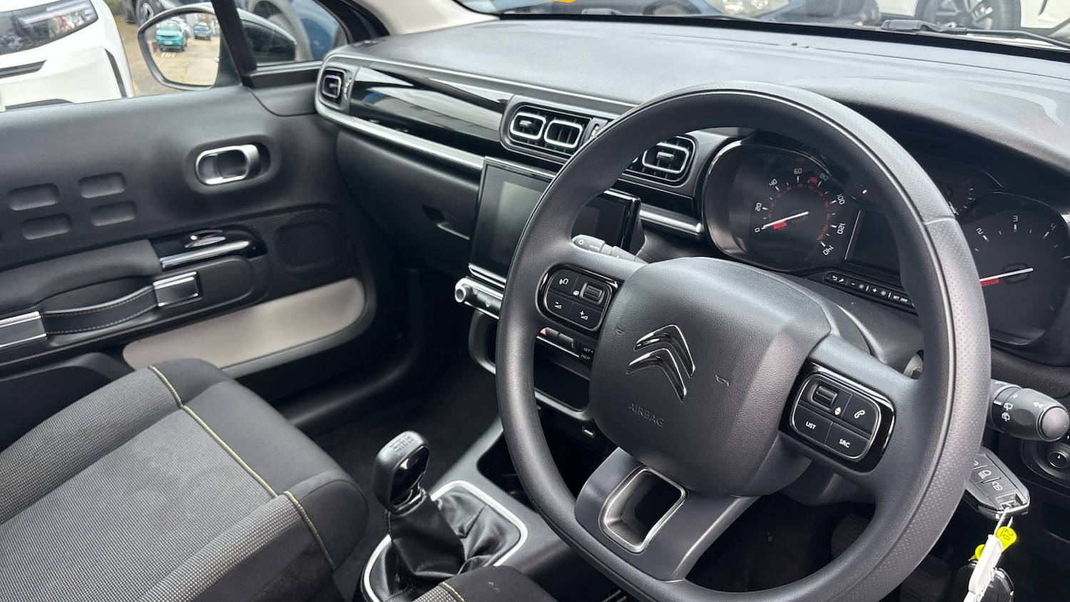 Used Citroen C3 2023 for sale - 77285448: Photo 11