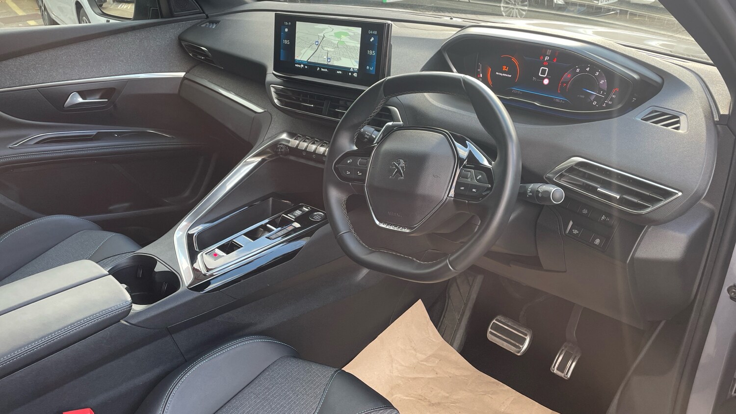 Used Peugeot 3008 2023 for sale - 76127077: Photo 11