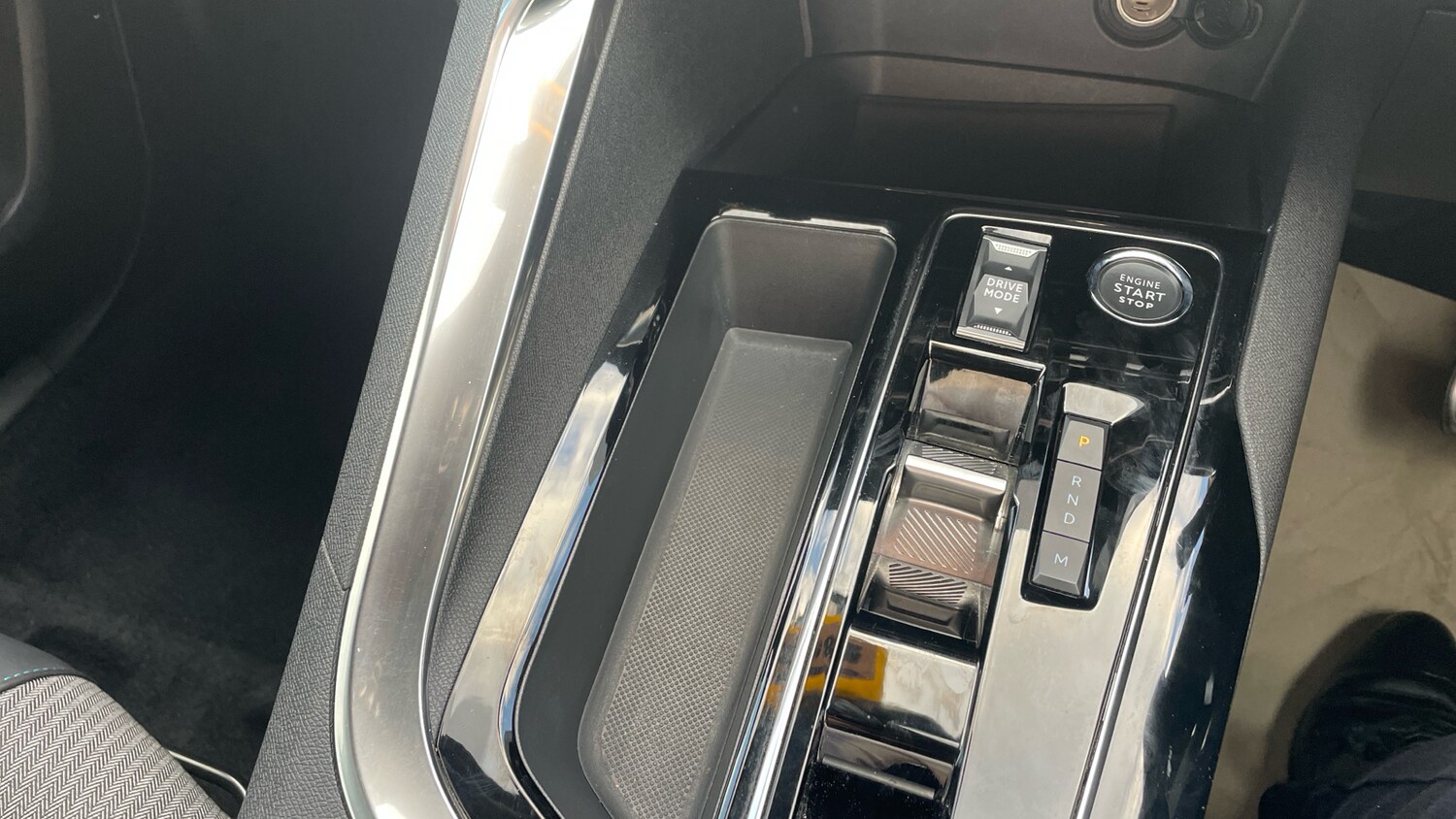 Used Peugeot 3008 2023 for sale - 76127077: Photo 31