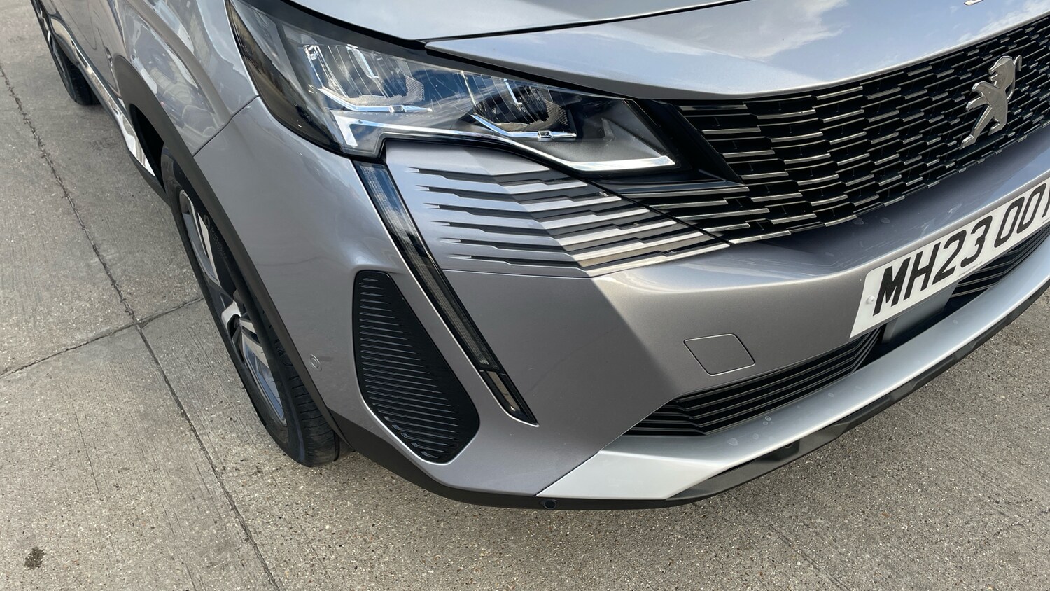 Used Peugeot 3008 2023 for sale - 76127077: Photo 42