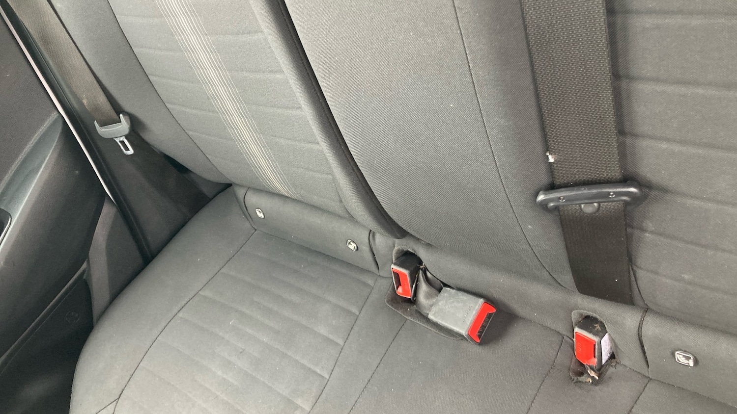 Used Hyundai i10 2022 for sale - 76470900: Photo 17