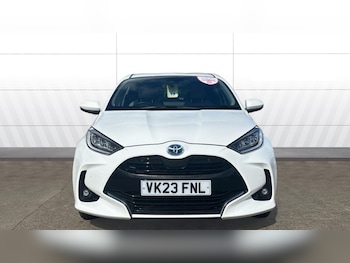 Used Toyota Yaris 2023 for sale - 79043391: Photo