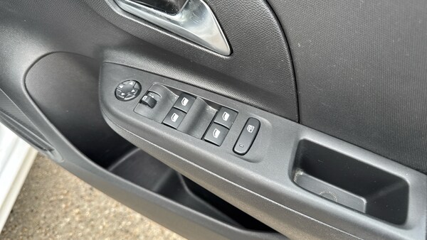 Used Vauxhall Corsa 2022 for sale - 76207697: Photo 24