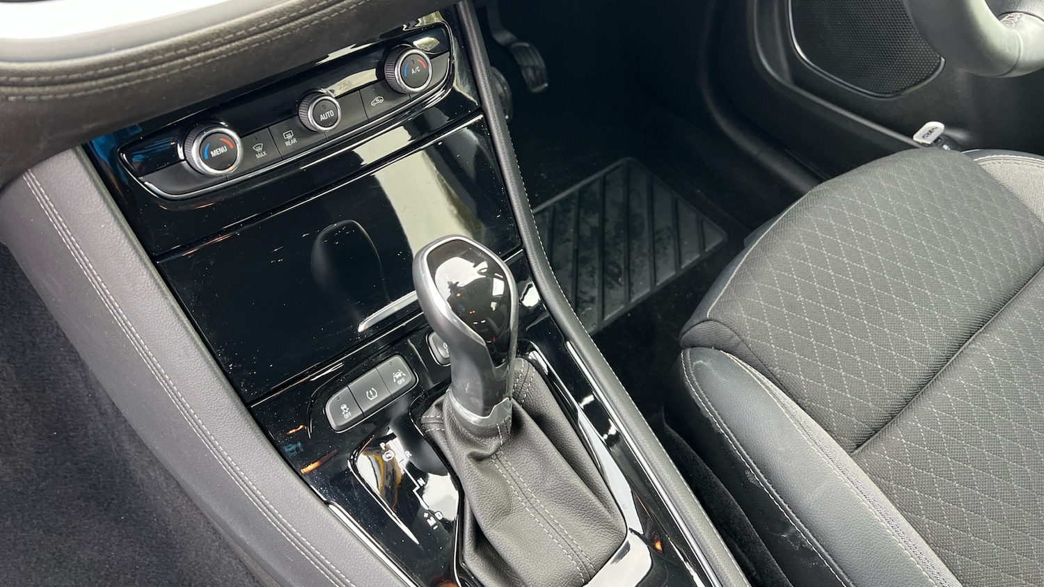 Used Vauxhall Grandland X 2020 for sale - 76517880: Photo 13