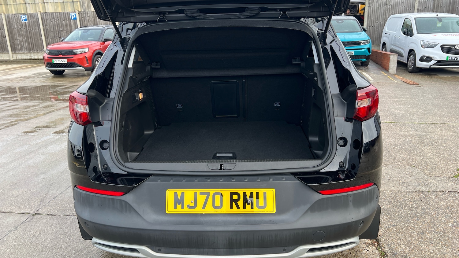 Used Vauxhall Grandland X 2020 for sale - 76517880: Photo 4