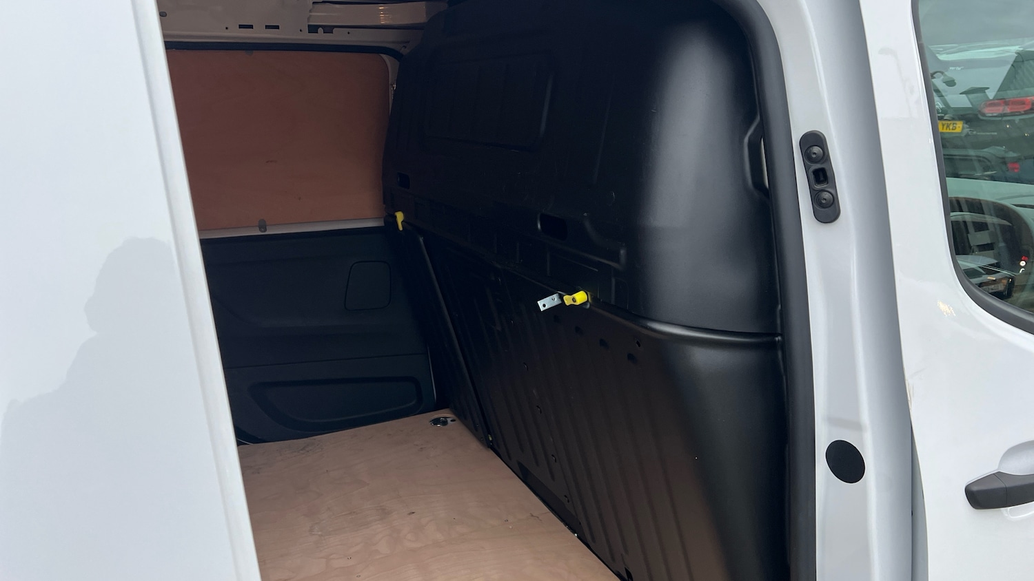 Used Vauxhall Combo 2024 for sale - 76891938: Photo 41