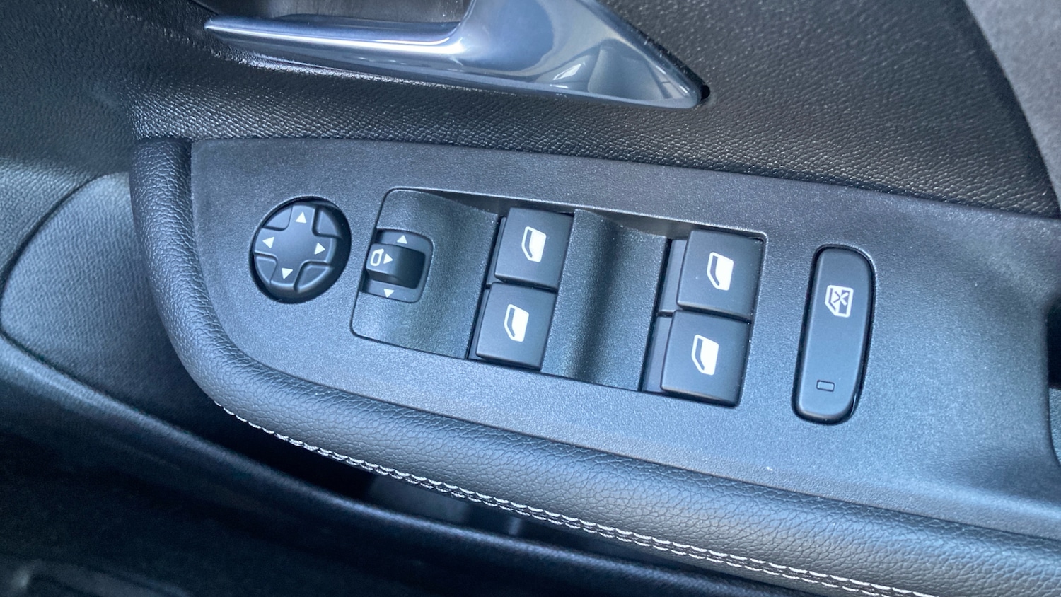 Used Vauxhall Mokka 2022 for sale - 76461732: Photo 34