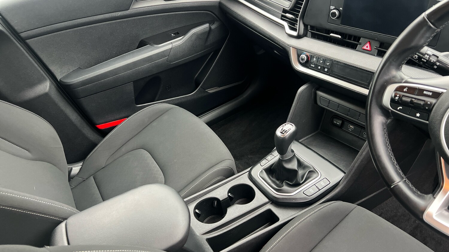 Used Kia Sportage 2022 for sale - 76762306: Photo 14