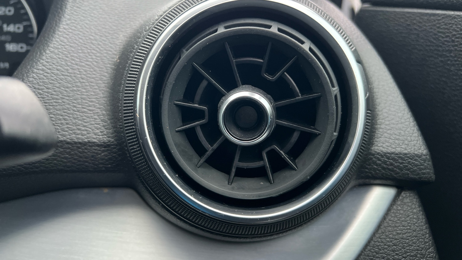 Used Audi Q2 2019 for sale - 77003238: Photo 26