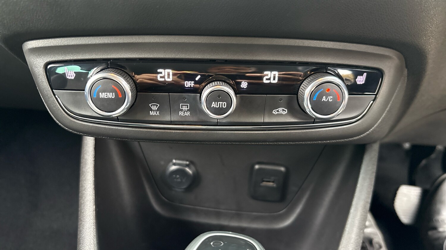 Used Vauxhall Crossland 2021 for sale - 76467877: Photo 27