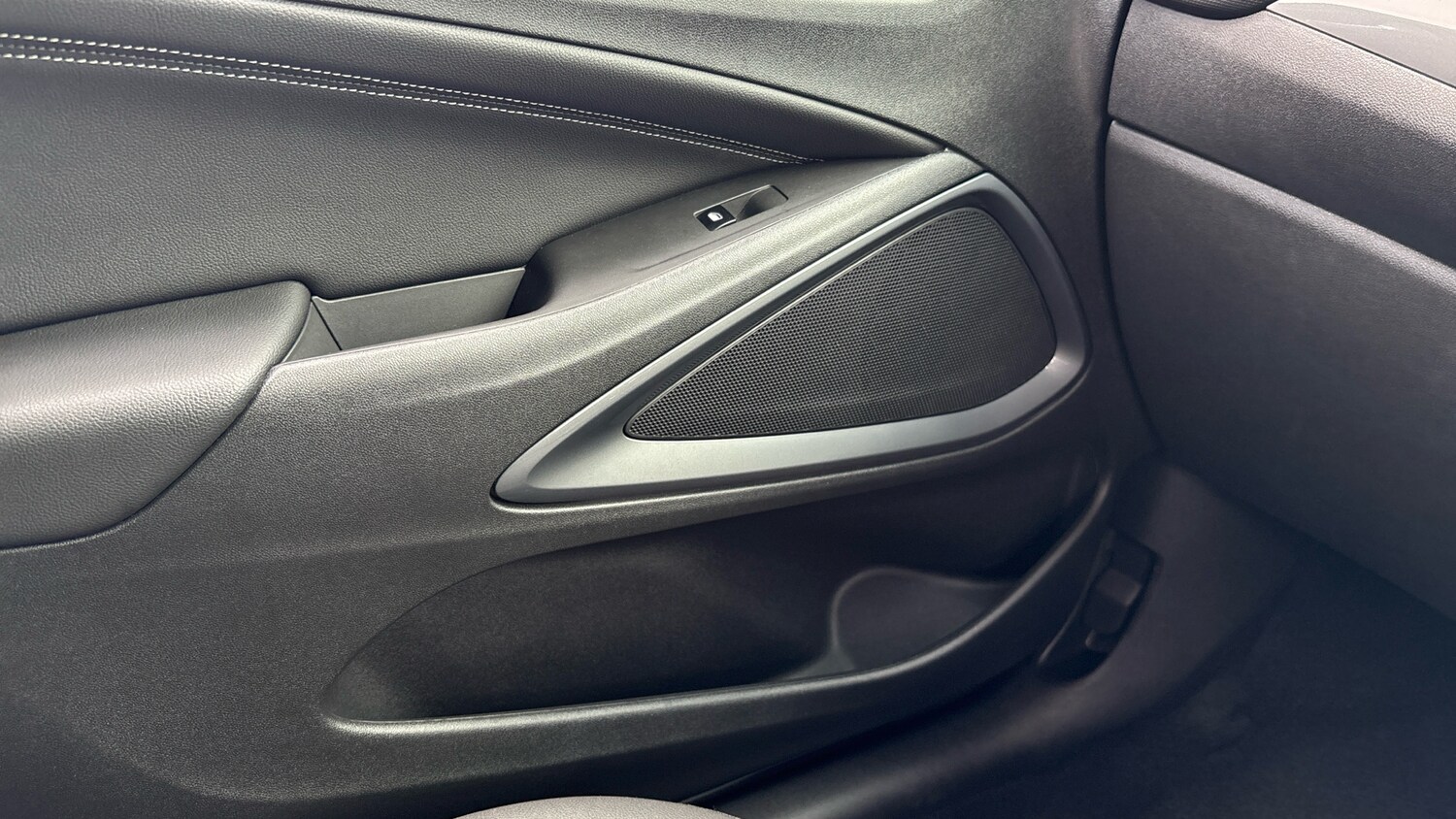 Used Vauxhall Crossland 2021 for sale - 76467877: Photo 31