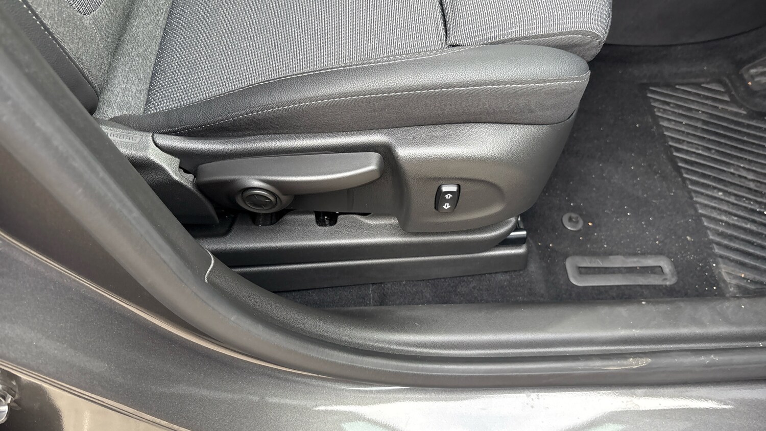 Used Vauxhall Crossland 2021 for sale - 76467877: Photo 33