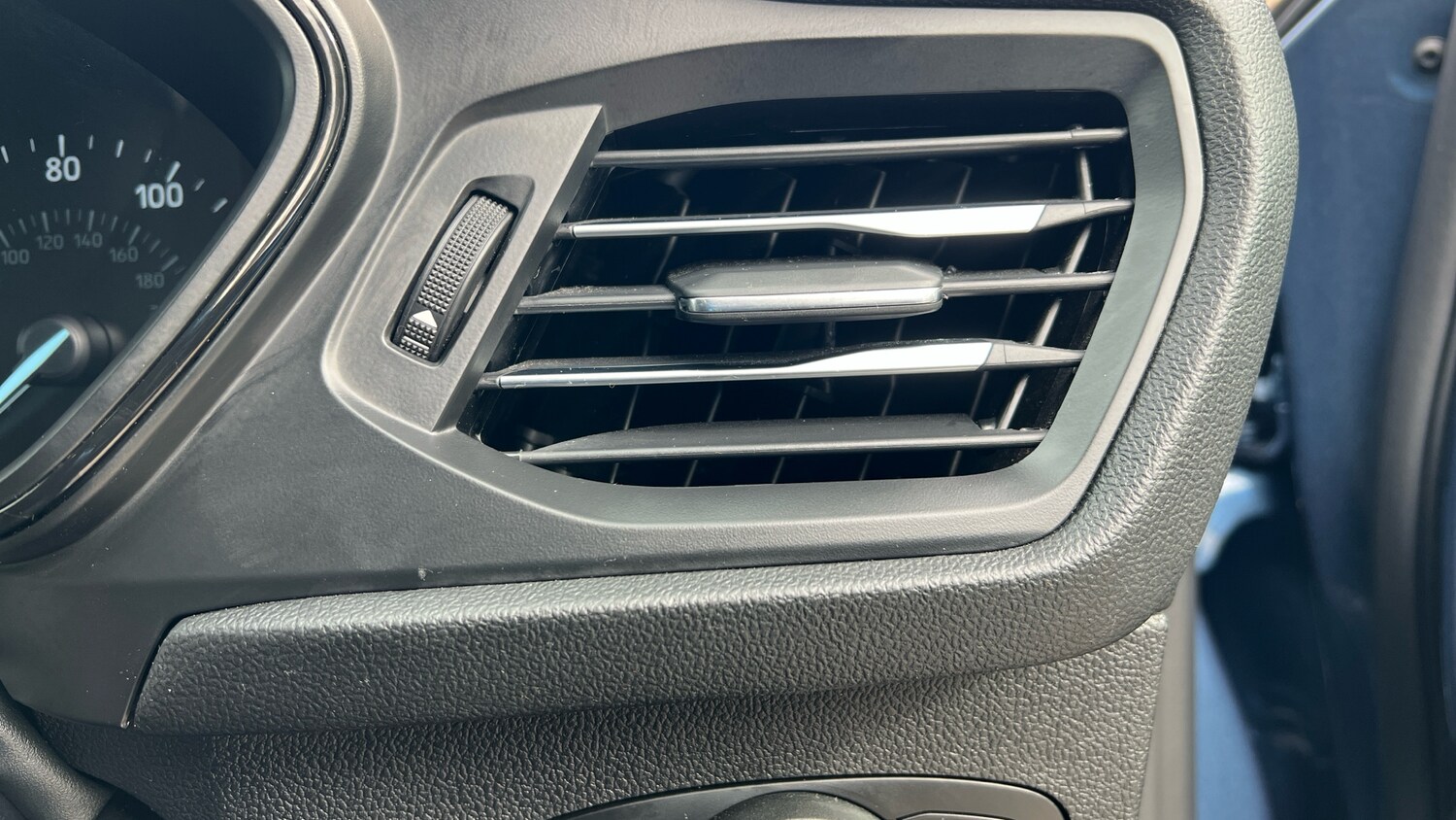 Used Ford Focus 2023 for sale - 76316438: Photo 25