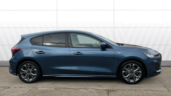 Used Ford Focus 2023 for sale - 76316438: Photo 5