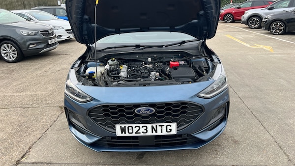 Used Ford Focus 2023 for sale - 76316438: Photo 8