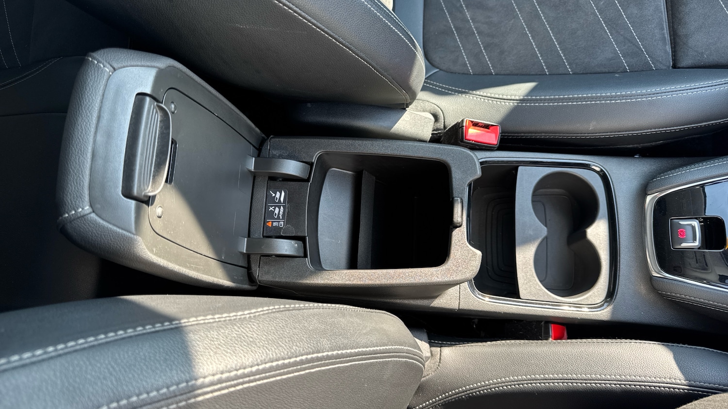 Used Vauxhall Grandland 2023 for sale - 77965656: Photo 40