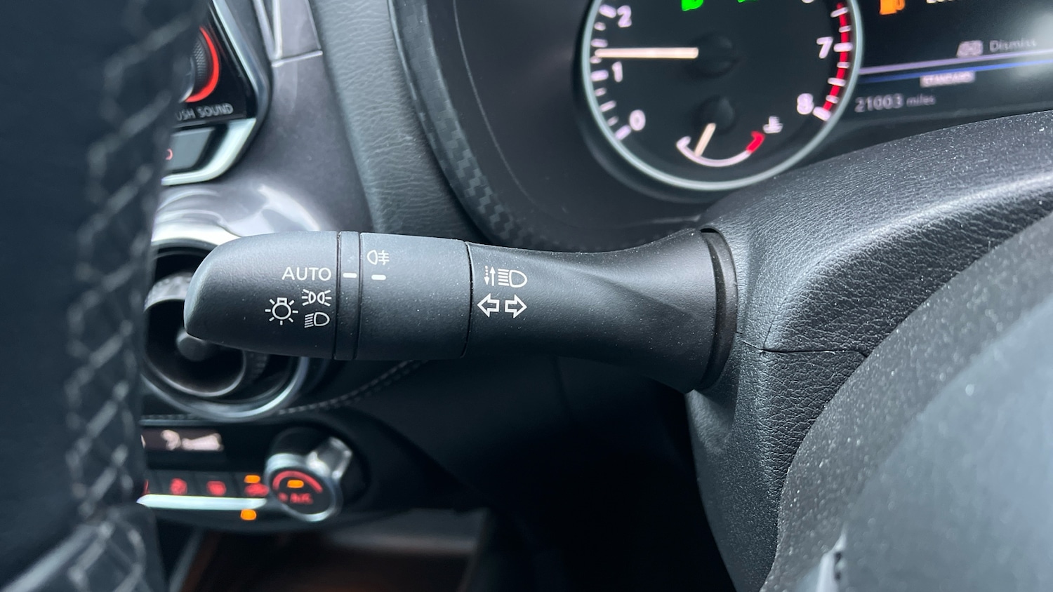 Used Nissan Juke 2023 for sale - 76450233: Photo 24