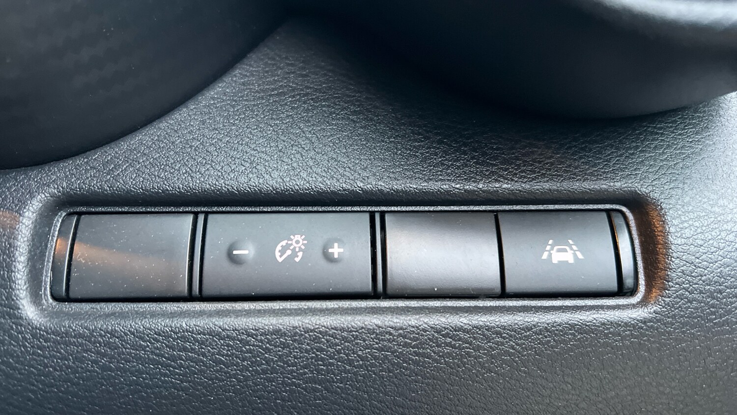 Used Nissan Juke 2023 for sale - 76450233: Photo 27