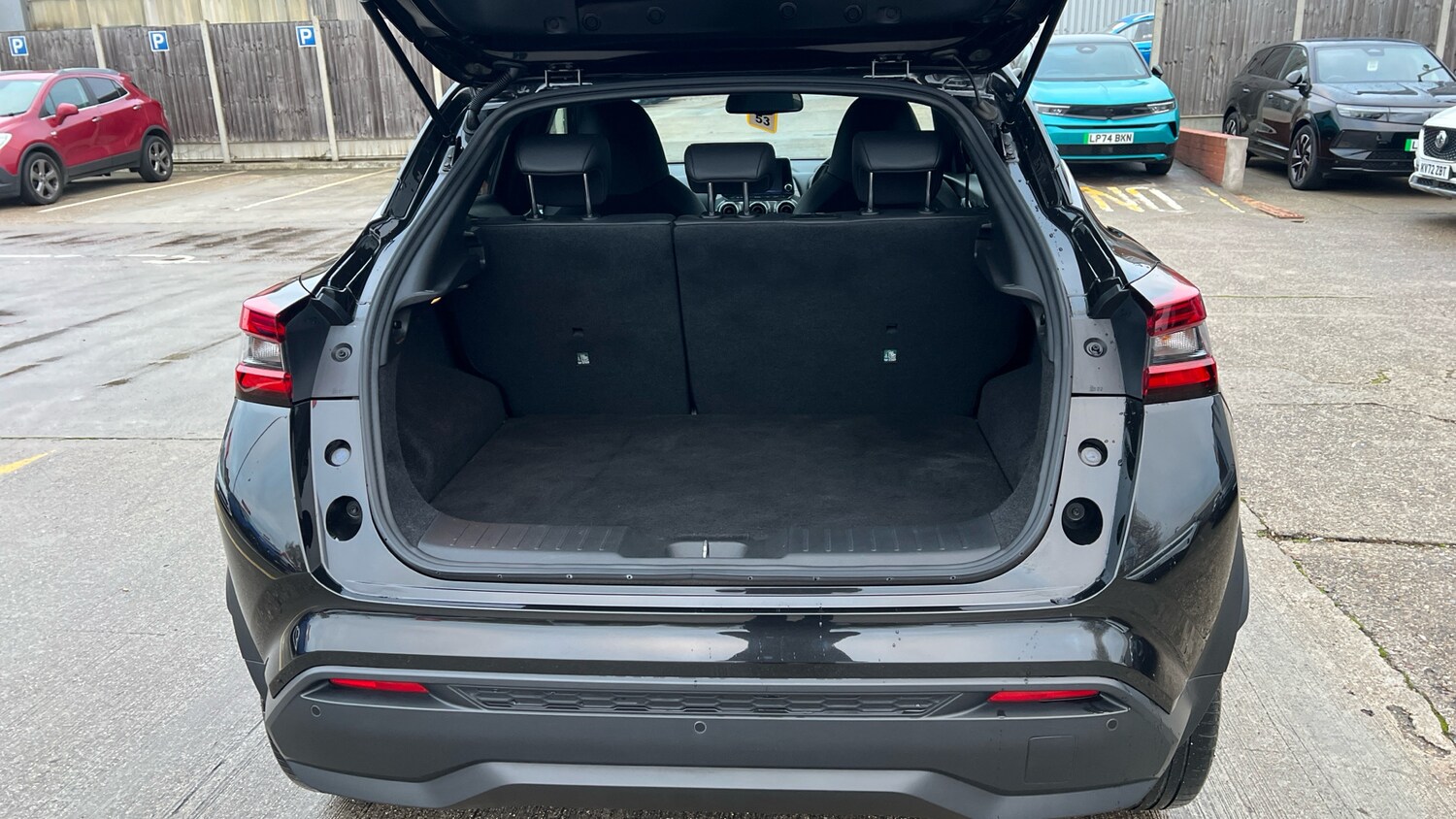 Used Nissan Juke 2023 for sale - 76450233: Photo 4