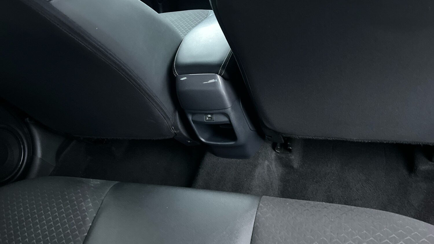 Used Nissan Juke 2023 for sale - 76450233: Photo 44