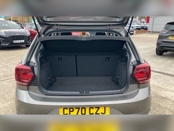 Used Volkswagen Polo 2020 for sale - 78944645: Photo