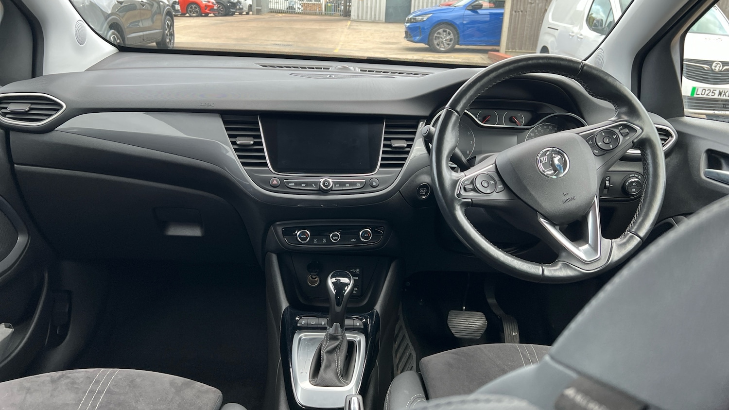 Used Vauxhall Crossland 2022 for sale - 76449510: Photo 10