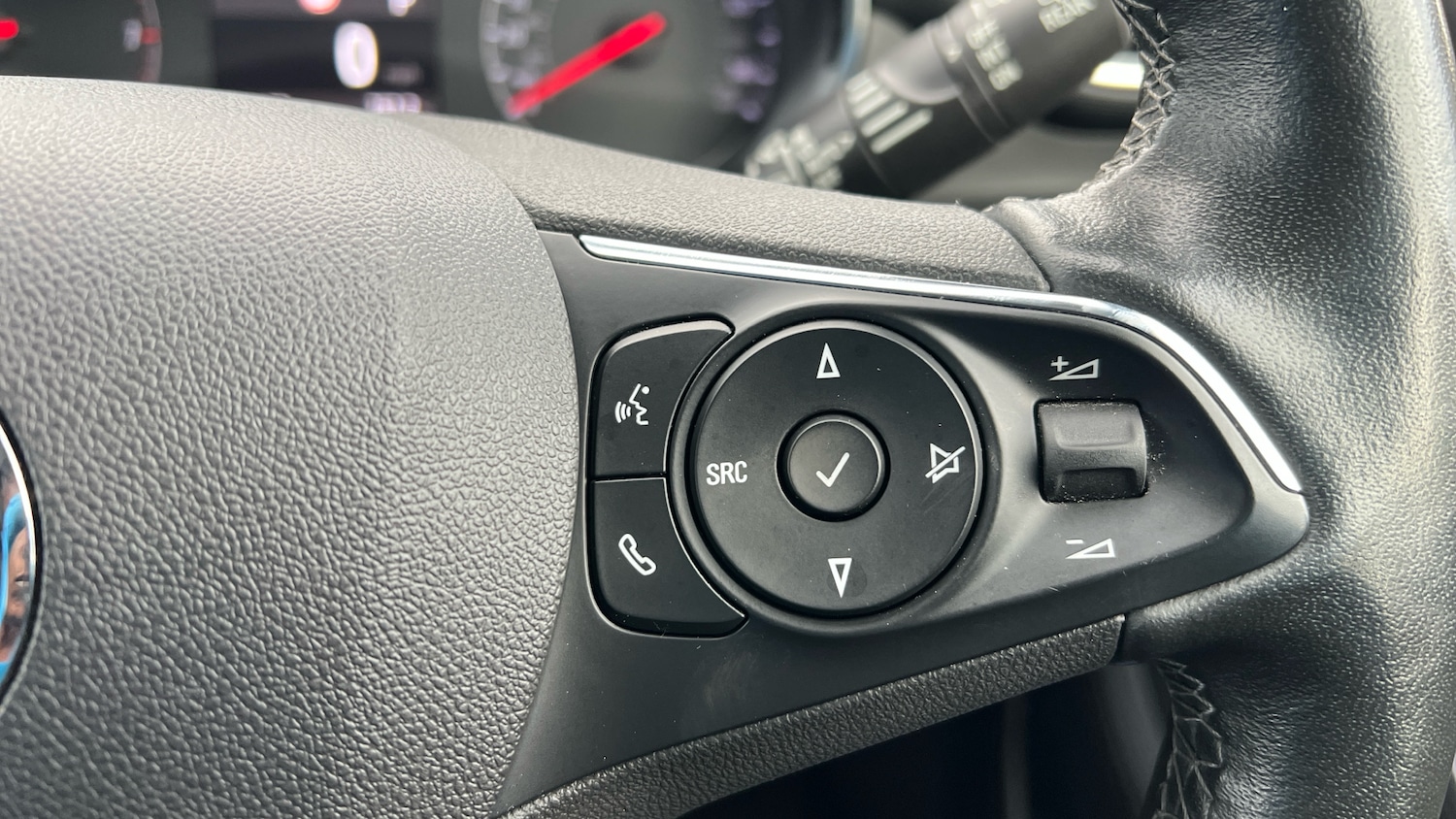 Used Vauxhall Crossland 2022 for sale - 76449510: Photo 21