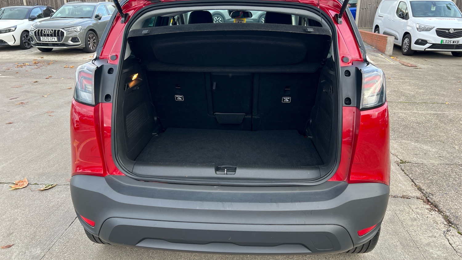 Used Vauxhall Crossland 2022 for sale - 76449510: Photo 4