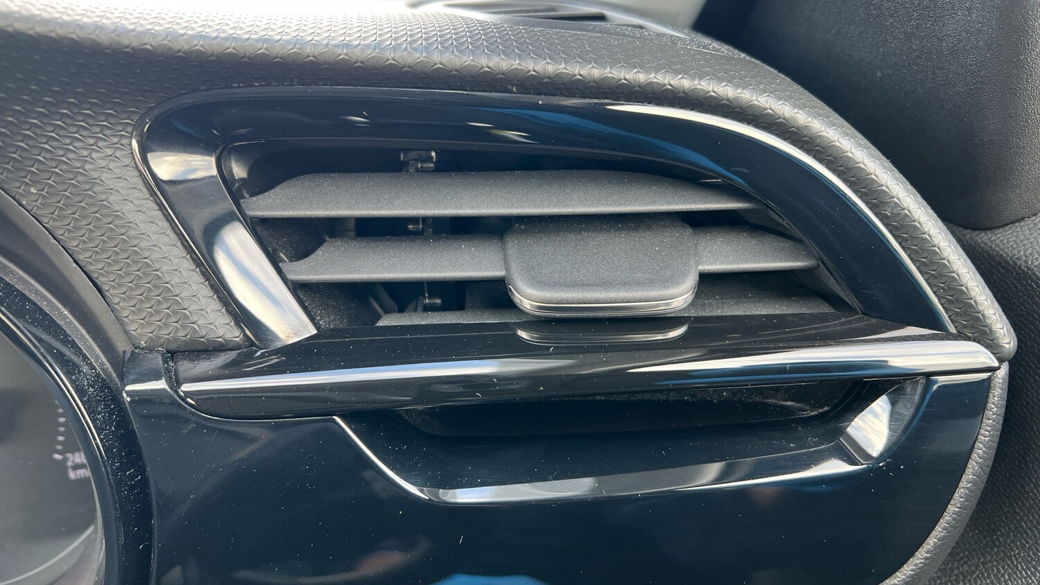 Used Vauxhall Corsa 2024 for sale - 76605480: Photo 25