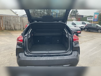 Used Citroen C4 2022 for sale - 76963206: Photo