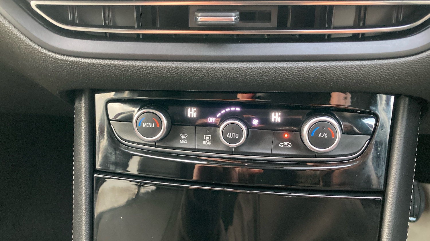 Used Vauxhall Grandland 2022 for sale - 77300265: Photo 27